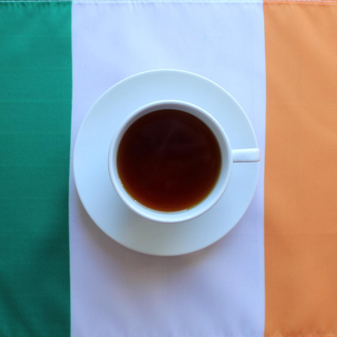 String Irish Tea Irish Tea – Bold Blends from Barry’s, Bewley’s, Lyons & Thompson’s – Teadog